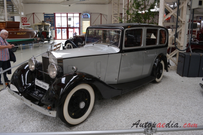 Rolls-Royce 20/25 1929-1936 (1930 sedanr 4d), lewy przód