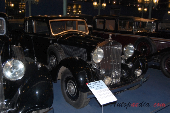Rolls-Royce Phantom III 1936-1939 (1938), right front view