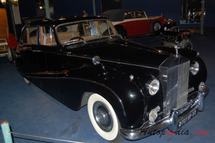 Rolls-Royce Silver Cloud I, II 1955-1962 (Hooper Empress saloon 4d), prawy przód