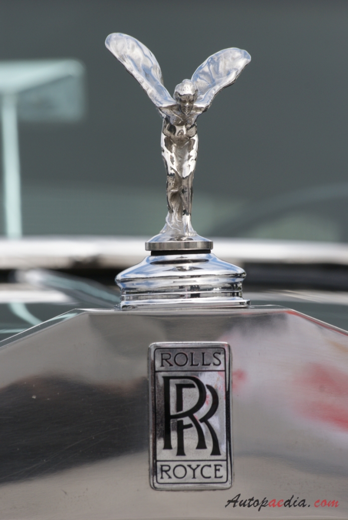 Rolls-Royce Silver Cloud I, II 1955-1962 (saloon 4d), front emblem  