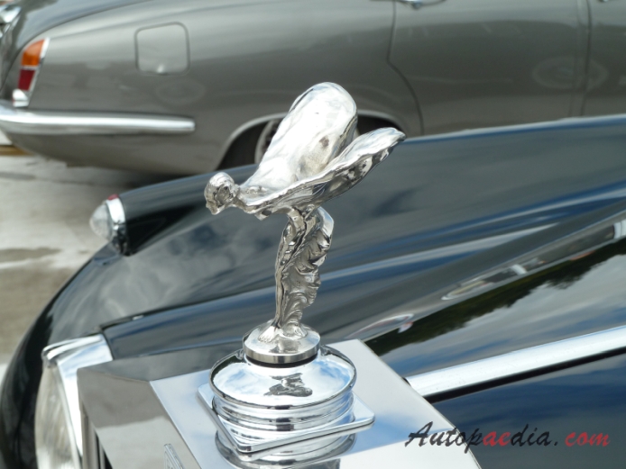 Rolls-Royce Silver Cloud I, II 1955-1962 (saloon 4d), emblemat przód 