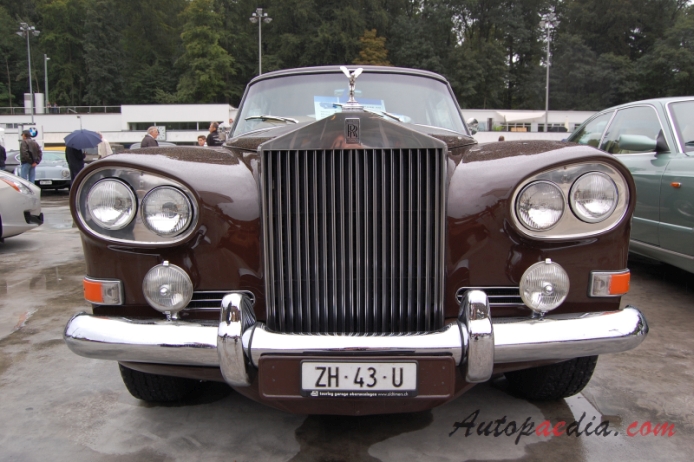 Rolls-Royce Silver Cloud III 1963-1966 (1965 Mulliner Park Ward Fixed Head Coupé), przód