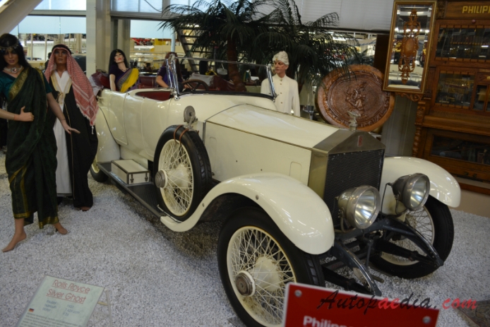 Rolls-Royce Silver Ghost (40/50) 1906-1926 (1923 convertible 4d), prawy przód