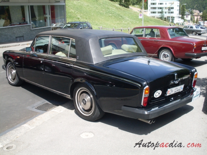 Rolls Royce Silver Shadow 1965-1980 (1979 Silver Wraith II),  left rear view