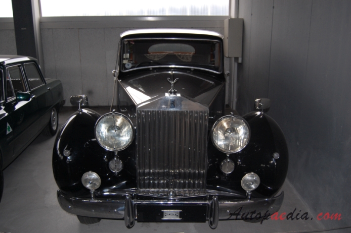 Rolls-Royce Silver Wraith 1946-1959 (1953), lewy przód