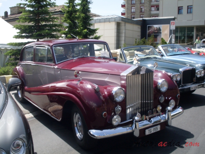 Rolls-Royce Silver Wraith 1946-1959 (1956), prawy przód