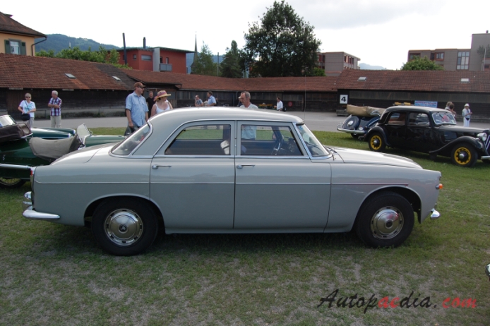 Rover P5 1958-1973 (1961 Mark I 3.0L saloon 4d), right side view
