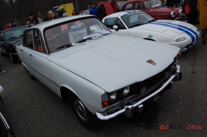 Rover P6 1963-1977 (1971 Series II 2000 TC), right front view