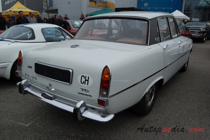 Rover P6 1963-1977 (1971 Series II 2000 TC), right rear view