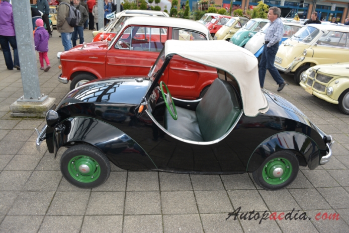 Rovin D2 1947-1948 (1948 microcar), left side view