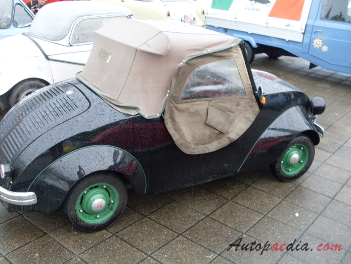 Rovin D2 1947-1948 (1948 microcar), right side view