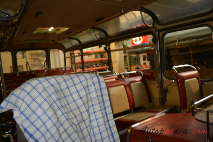 Saurer bus Type C 1934-1965 (1964 Saurer 2C-H SV2C K-H PTT Postauto), interior