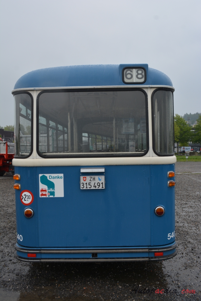 Saurer bus Type D 1959-1973 (1967 Saurer 5GUK-A DCUL 128 VBZ articulated bus), rear view