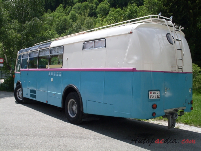 Saurer autobus Type D 1959-1973 (Saurer 3DUX Pepito kamper przeróbka), lewy tył