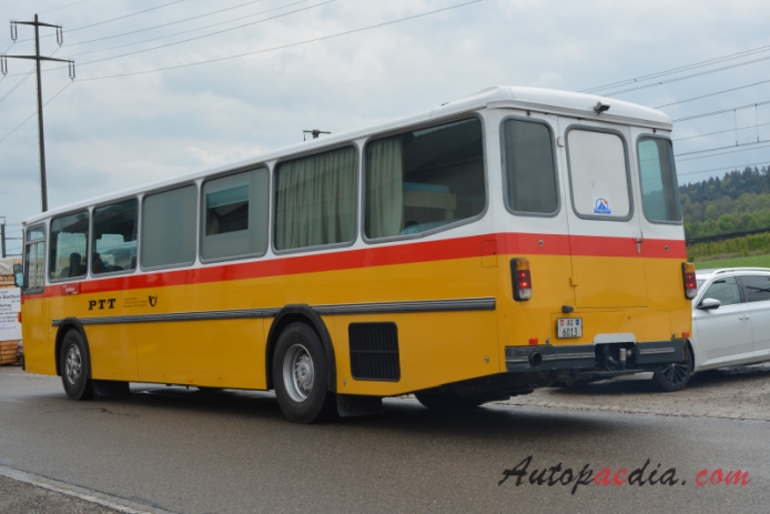 Saurer typ RH 1978-1985 (1982 Saurer RH 620-25 IV HU Hess Postauto PTT P26516), lewy tył