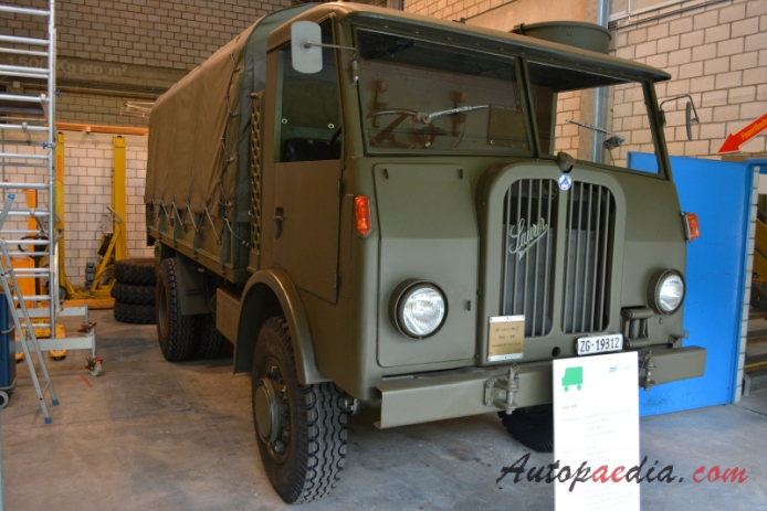 Saurer 4 CM 1950-1960 (1952 M 15008 military truck), right front view