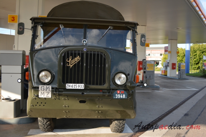 Saurer M8 1943-1945 (1945 GMMZ M 3948 8x8 pojazd wojskowy), przód