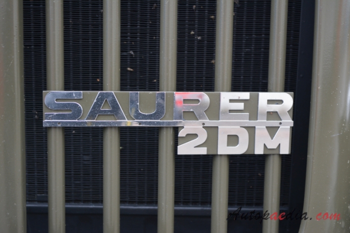 Saurer type D 1959-1982 (1967 Saurer 2DM 4x4 military truck), front emblem  