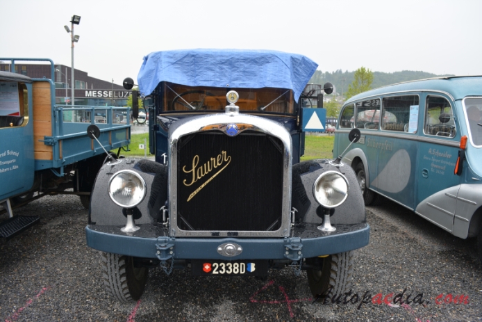 Saurer type B 1926-1939 (1934 Saurer 5B BLD Fuhrhalterei R. Amstein Willisau flatbed truck), front view