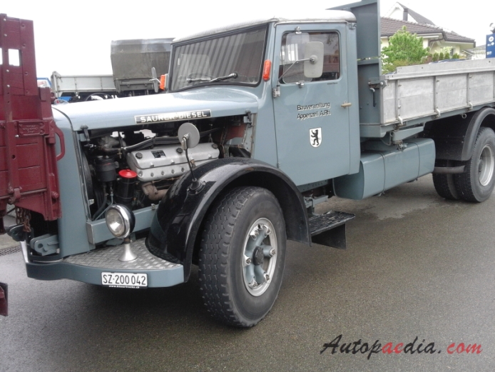 Saurer type C 1934-1965 (1958 Saurer S4C CH5D V8 Bauverwaltung Appenzell dump truck), left front view
