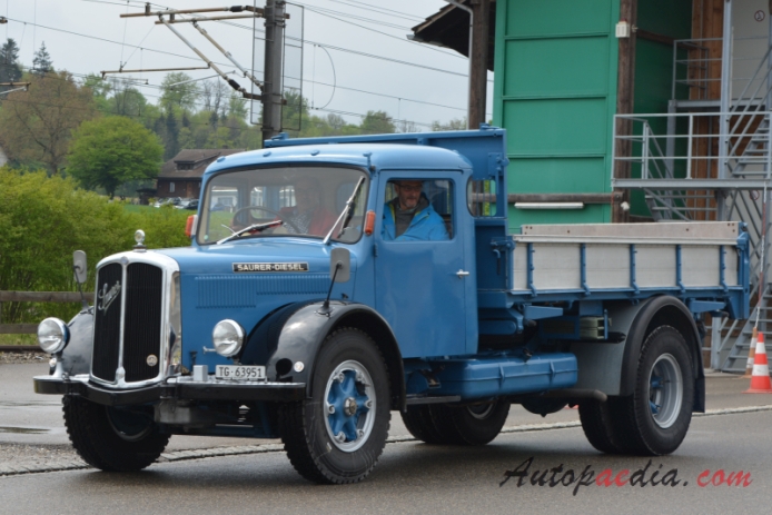 Saurer type C 1934-1965 (1960 Saurer SV2C 4x2 dump truck), left front view