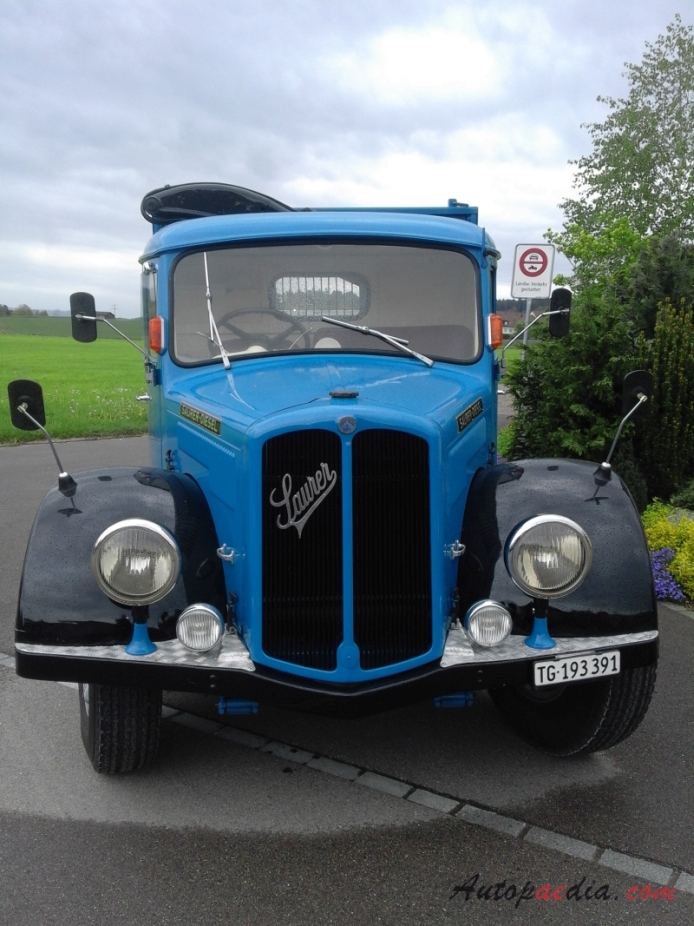 Saurer type C 1934-1965 (Saurer N2C 4x2 dump truck), front view