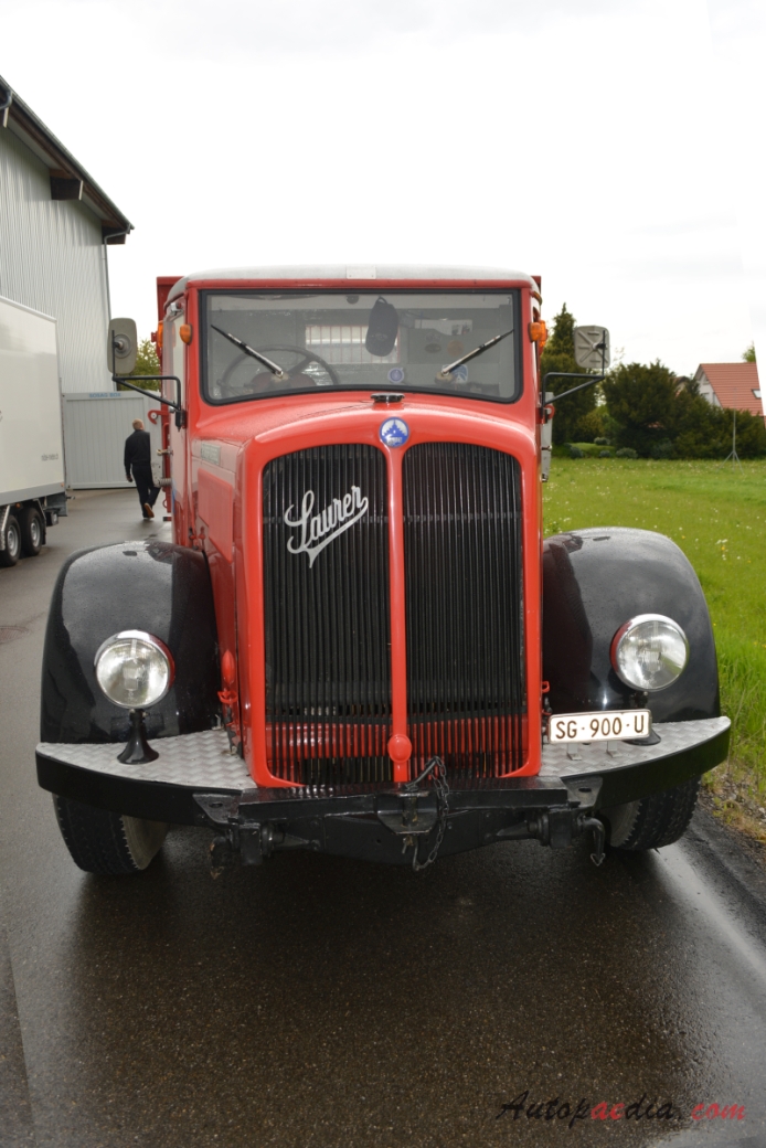 Saurer type C 1934-1965 (Saurer S4C 4x2 flatbed truck), front view