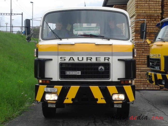 Saurer typ D 1959-1983 (1978-1983 Saurer D330B Rüdi Schimd Glarus 4x2 ciągnik siodłowy), przód