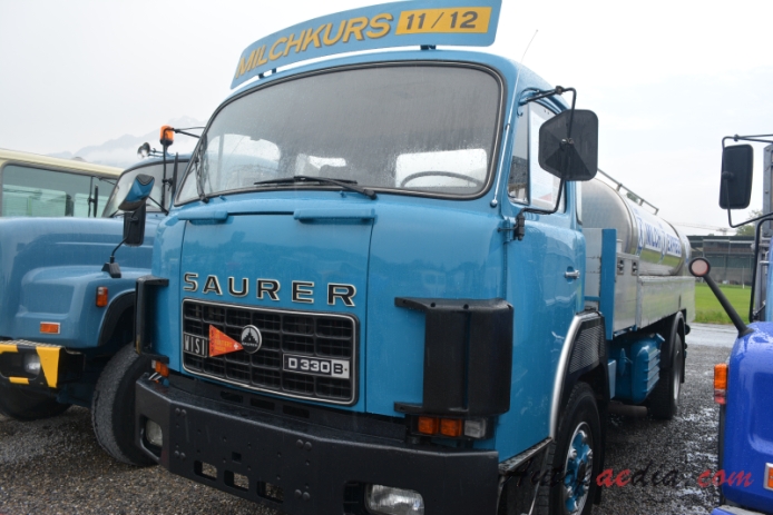 Saurer type D 1959-1983 (1979 Saurer D330B D4KT Milchkurs 11/12 4x2 tank truck), left front view