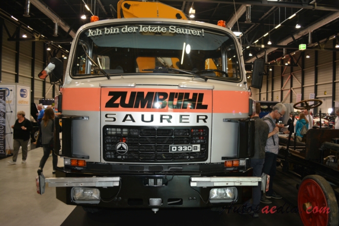 Saurer type D 1959-1983 (1983 Saurer D330B Zumbühl Littau 8x4 flatbed truck), front view