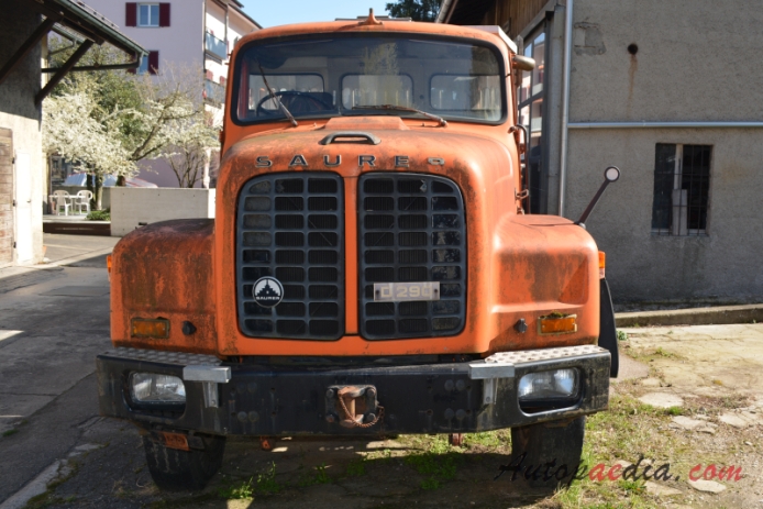 Saurer type D 1959-1983 (1974-1983 Saurer D290 Streuli Bau AG 4x2 dump truck), front view