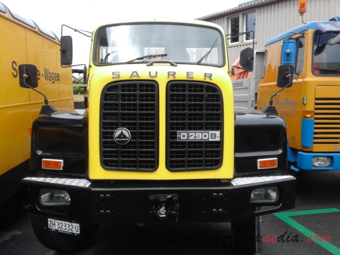 Saurer type D 1959-1983 (1978-1983 Saurer D290B Walo Bertschinger 4x2 dump truck), front view