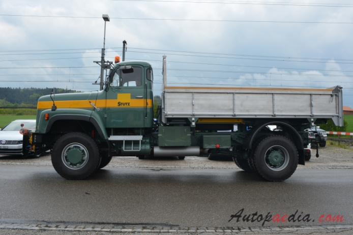 Saurer type D 1959-1983 (1980 Saurer D330BN 4x4 Stutz dump truck), left side view
