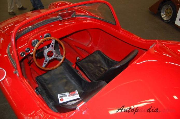 Sauter Spezial Rennwagen 1947-1965 (1956 Sauter Spezial Renault 850ccm race car), interior