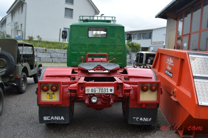 Scania 1968-1974 (L50/L80/L85/L110/L140) (1970 Scania L 80 Super Hürliman ciągnik siodłowy), tył