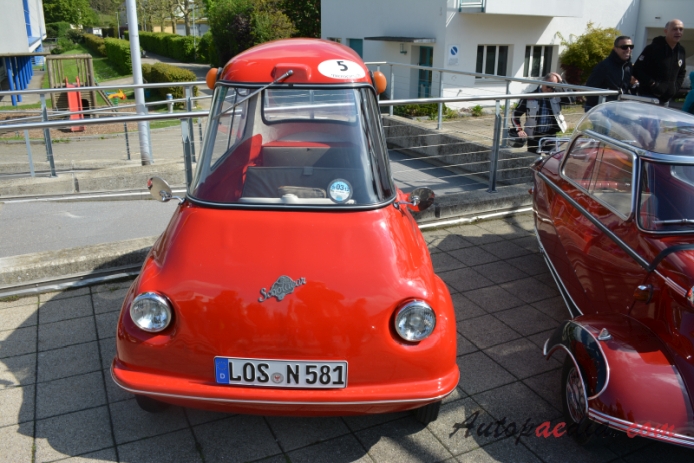Scootacar 1957-1964 (1960 MkI microcar), front view