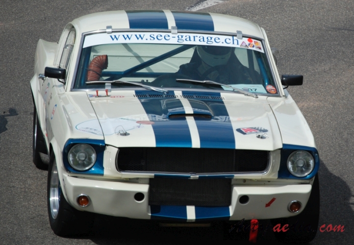 Shelby Mustang 1965-1970 (1965 GT 350 fastback 2d), front view