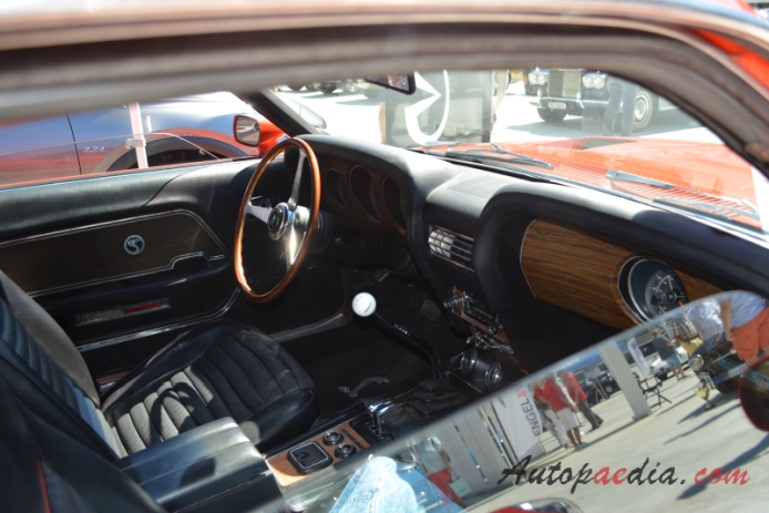 Shelby Mustang 1965-1970 (1970 GT 350 fastback 2d), wnętrze
