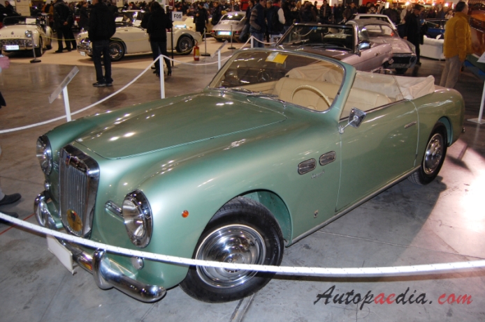 Siata Daina 1950-1958 (1952 Siata Daina Stabilimenti Farina Transformabile cabriolet 2d), lewy przód