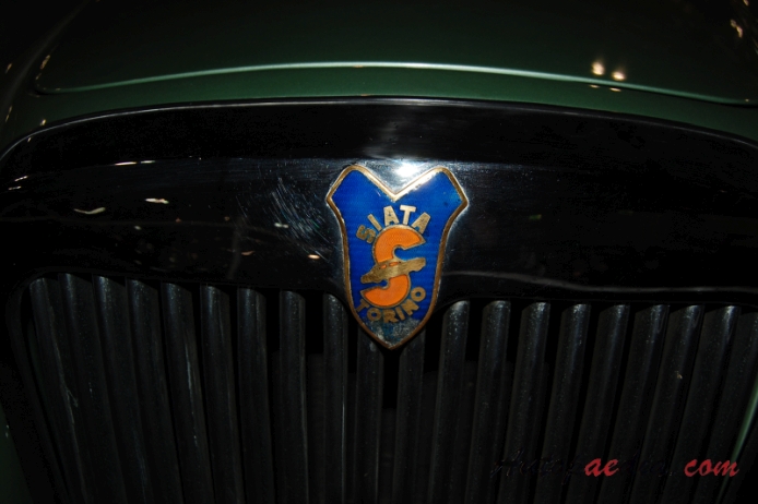 Siata Daina 1950-1958 (1952 Siata Daina Stabilimenti Farina Transformabile cabriolet 2d), emblemat przód 
