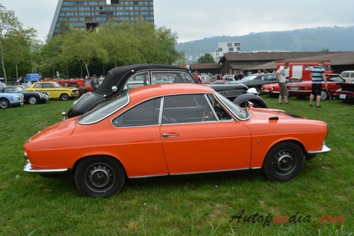 Simca 1200S Coupé 1967-1971 (1968 Simca 1200 S Bertone Coupé 2d), prawy bok