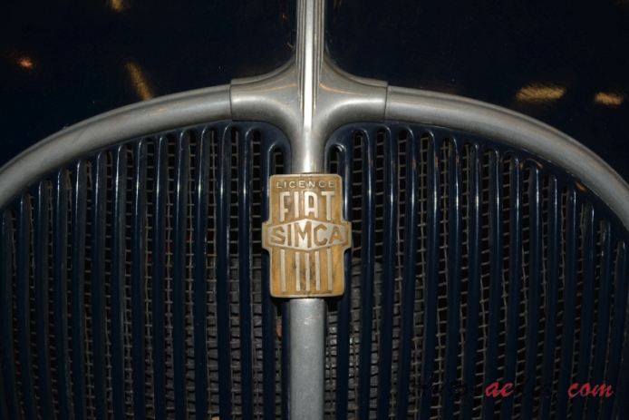 Simca 5 1936-1948 (1936 berlina 2d), emblemat przód 
