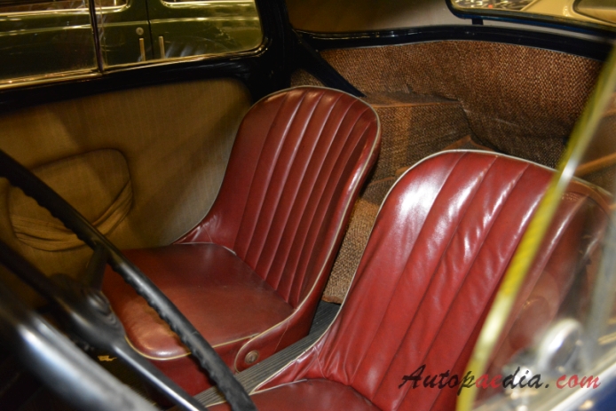 Simca 5 1936-1948 (1936 berlina 2d), wnętrze