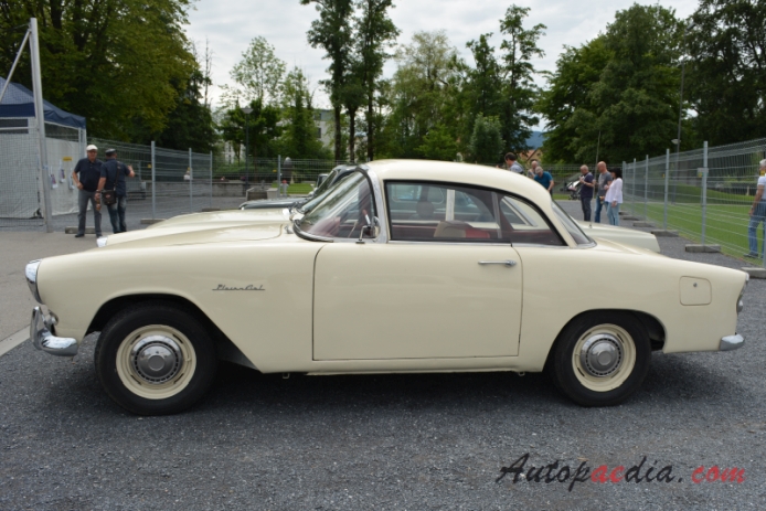 Simca Aronde 2. generacja 90A 1955-1958 (1957-1958 Simca Aronde 1300 Plein Ciel Hardtop Coupé 2d), lewy bok