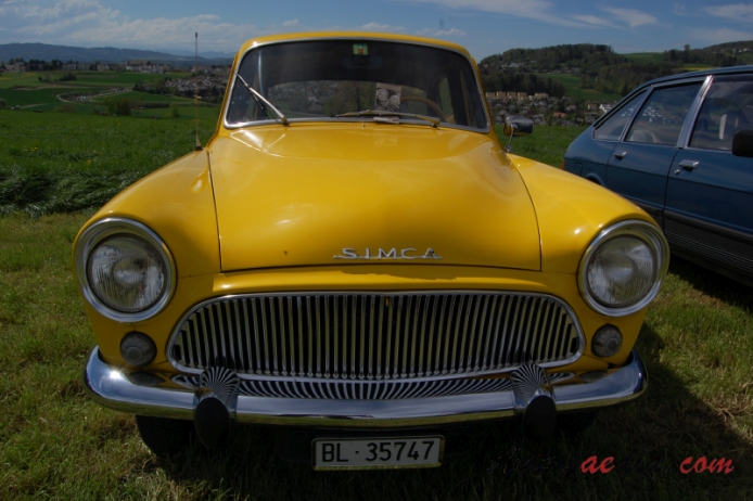 Simca Aronde 3. generacja P60 1958-1964 (1960 Elysée sedan 4d), przód