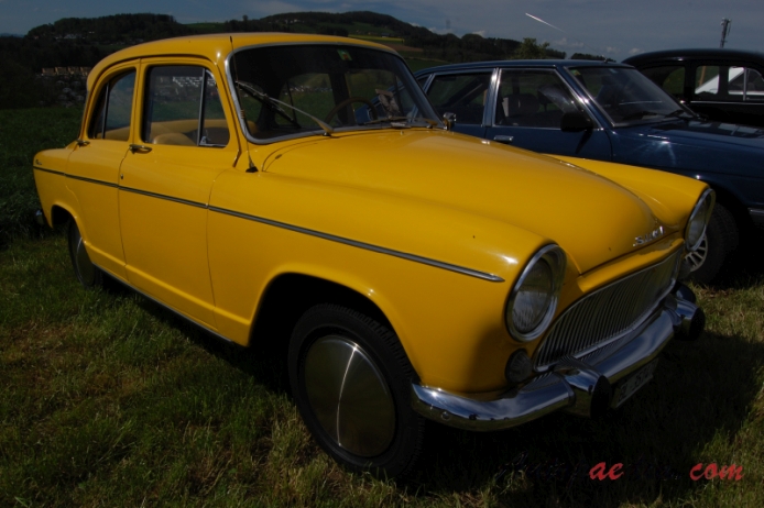 Simca Aronde 3. generacja P60 1958-1964 (1960 Elysée sedan 4d), prawy przód
