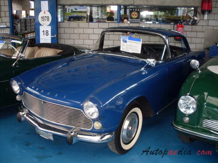 Simca Aronde 3. generacja P60 1958-1964 (1960 Plein Ciel Hardtop Coupé), lewy przód