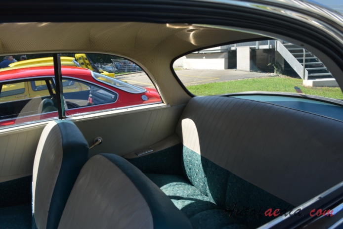 Simca Aronde 3rd generation P60 1958-1964 (1960 Simca Aronde Monaco hardtop 2d), interior