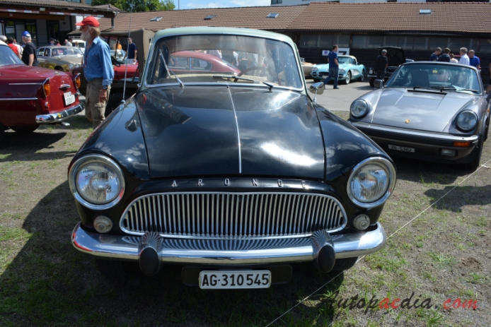Simca Aronde 3. generacja P60 1958-1964 (sedan 4d), przód
