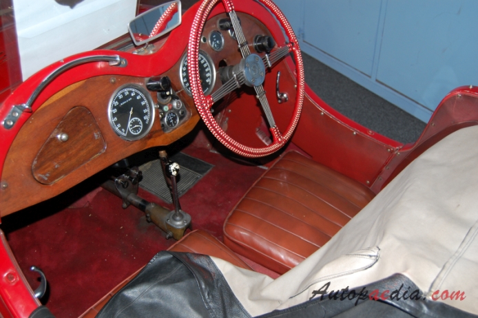 Singer Le Mans 1933-1936 (1935 roadster 2d), wnętrze